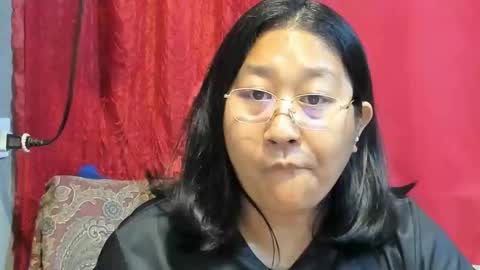 Snapshot of sweetpilipina88 chatting on 02/11/26, 06:40 MIA online show from 02/11/26, 06:40