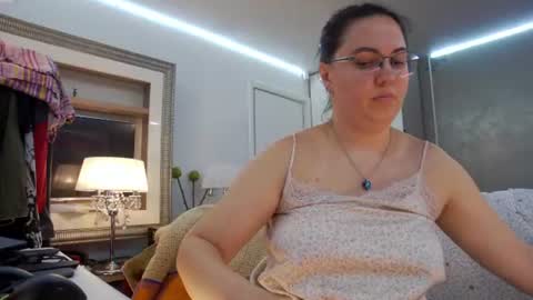 SweetRaisa online show from 06/24/26, 09:14