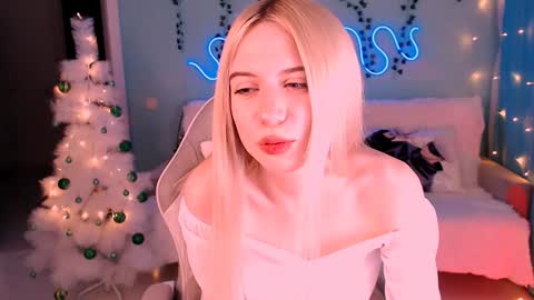 Snapshot of sweetrichal chatting on 12/26/24, 10:09 sweetrichal online show from 12/26/24, 10:09
