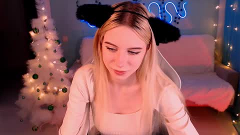 Snapshot of sweetrichal chatting on 01/24/25, 10:08 sweetrichal online show from 01/24/25, 10:08