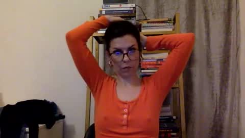 Snapshot of sweetriddance chatting on 11/25/25, 06:46 sweetriddance online show from 11/25/25, 06:46