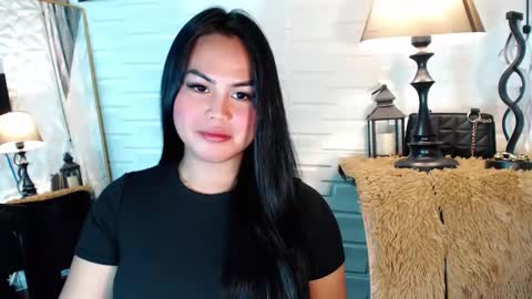 Snapshot of sweetsam14 chatting on 02/07/25, 03:45 sam online show from 02/07/25, 03:45