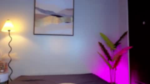 Snapshot of sweetsassyts chatting on 09/26/25, 07:45 keana online show from 09/26/25, 07:45