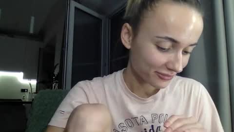 sweetsatalana online show from 05/15/26, 10:28