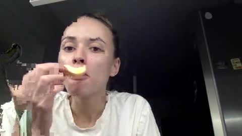 sweetsatalana online show from 05/26/26, 11:23