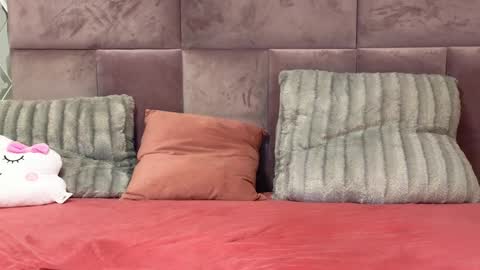 Snapshot of sweetscribe chatting on 12/29/24, 12:45 SweetScribe online show from 12/29/24, 12:45