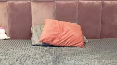 Snapshot of sweetscribe chatting on 02/04/25, 10:00 SweetScribe online show from 02/04/25, 10:00