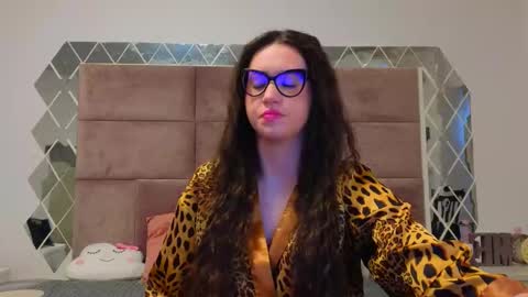 Snapshot of sweetscribe chatting on 02/12/25, 06:40 SweetScribe online show from 02/12/25, 06:40