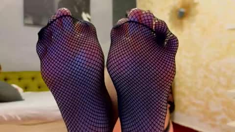 Snapshot of sweetscribe chatting on 02/24/25, 10:48 SweetScribe online show from 02/24/25, 10:48