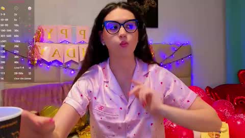 Snapshot of sweetscribe chatting on 03/10/25, 07:10 SweetScribe online show from 03/10/25, 07:10