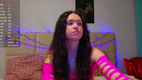 Snapshot of sweetscribe chatting on 03/12/25, 05:35 SweetScribe online show from 03/12/25, 05:35