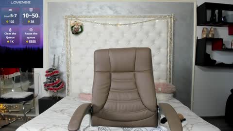 Goddess Allysse online show from 01/11/25, 01:11