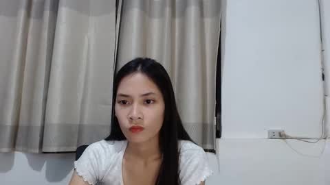 Mia online show from 12/04/24, 11:08