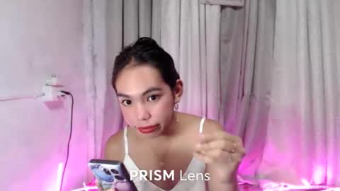 Snapshot of sweetsin_pinay chatting on 02/18/26, 10:33 sweetsin_pinay online show from 02/18/26, 10:33