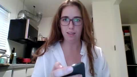 Snapshot of sweetsocalgirl chatting on 01/08/25, 12:38 sweetsocalgirl online show from 01/08/25, 12:38