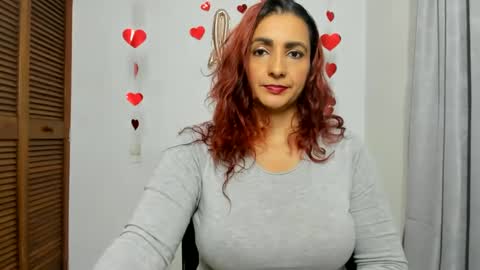 Sofia online show from 12/17/24, 04:01