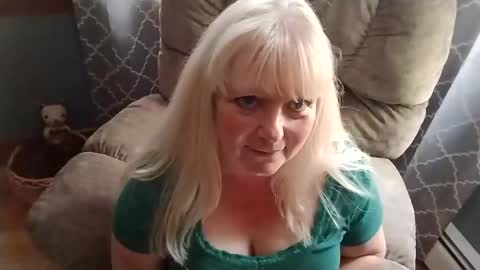 Formerly known as thanks4cumming24 online show from 09/22/25, 07:16