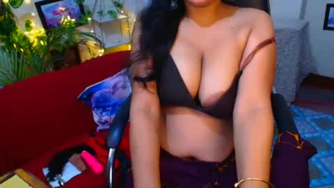 Snapshot of sweetsour18 chatting on 09/23/25, 12:24 SweetSour online show from 09/23/25, 12:24