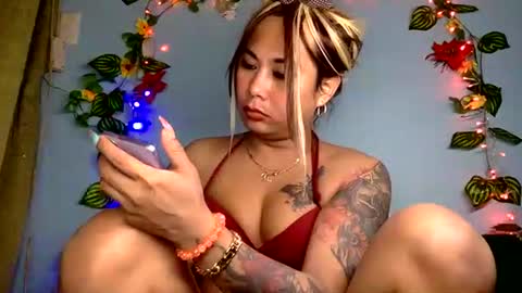 spicy online show from 02/04/25, 03:57