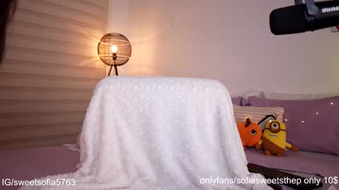 Sofia  online show from 12/20/24, 05:04