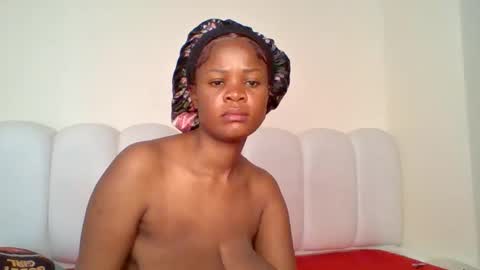 Snapshot of sweetsugar_t chatting on 10/27/25, 07:45 Sweetsugar online show from 10/27/25, 07:45