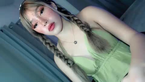 Snapshot of sweetsugarplum1 chatting on 03/13/26, 02:29 FATIMA online show from 03/13/26, 02:29