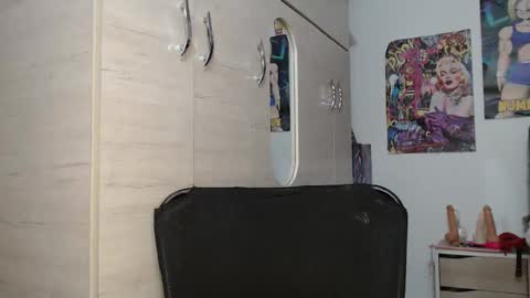 sweett_candy1 online show from 11/22/25, 01:59