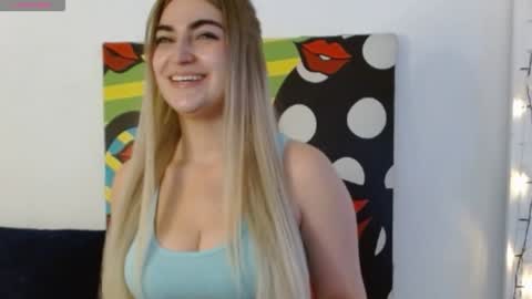 IG  valeen mo Vale   My schedule  Monday to Friday900 am - 300 pm  online show from 01/05/25, 03:13