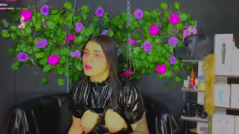 Snapshot of sweett_mollyy chatting on 05/10/26, 07:57 Molly - INDEPENDENT MODEL online show from 05/10/26, 07:57