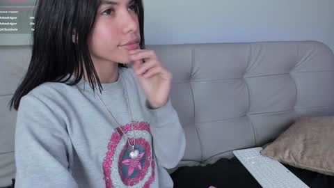    online show from 12/06/24, 11:03