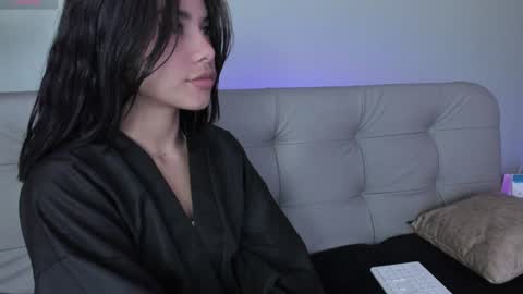    online show from 01/03/25, 04:37