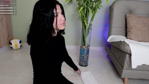    online show from 02/08/25, 08:10