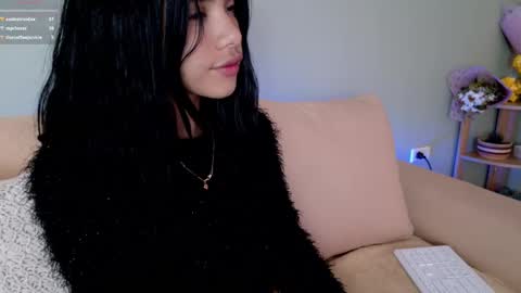    online show from 03/11/25, 07:58