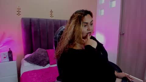 sweett rose   online show from 11/04/25, 03:11