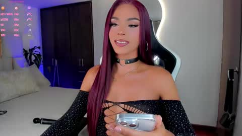 Snapshot of sweett_shinexx chatting on 03/13/26, 05:03 angel online show from 03/13/26, 05:03