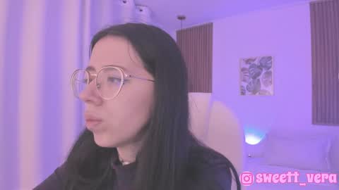 Veronicca online show from 01/12/25, 12:33