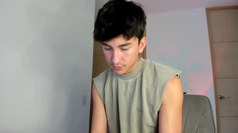 Andy  online show from 10/06/25, 05:43