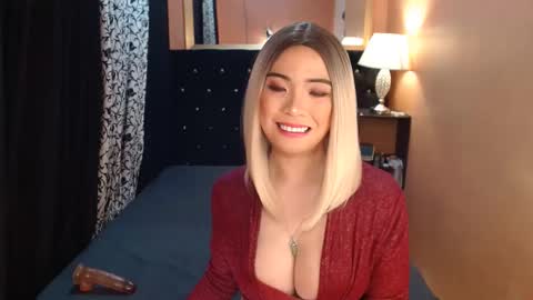 Ms trixiee online show from 12/04/24, 05:49
