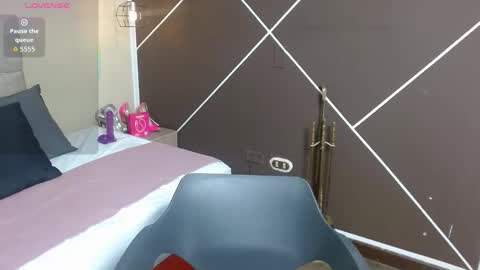 Scarlet online show from 10/08/25, 11:52