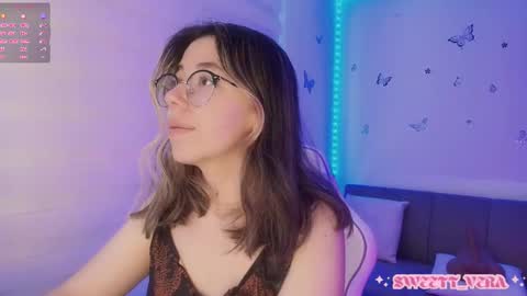 Veronica Independent Model online show from 12/19/25, 12:34