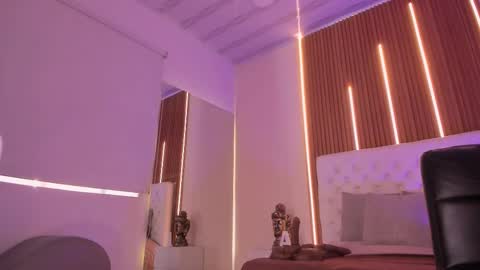 Snapshot of sweetty_paulina chatting on 03/20/26, 02:44 Swetty. online show from 03/20/26, 02:44