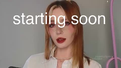 Snapshot of sweetuniporn chatting on 10/30/25, 08:27 Elis  a little vacation Ill be here Saturday my schedules in bio online show from 10/30/25, 08:27