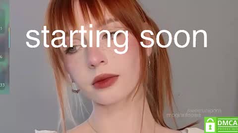 Snapshot of sweetuniporn chatting on 11/28/25, 06:27 Elis a little vacation Ill be here Saturday my schedules in bio online show from 11/28/25, 06:27