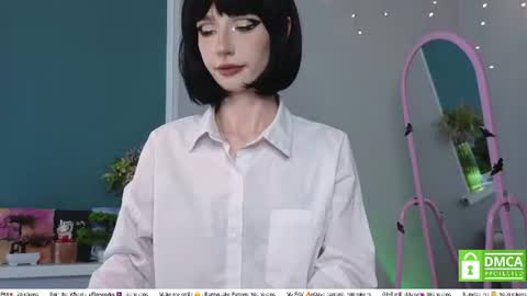 Snapshot of sweetuniporn chatting on 06/29/26, 10:15 Elis a little vacation Ill be here Saturday my schedules in bio online show from 06/29/26, 10:15