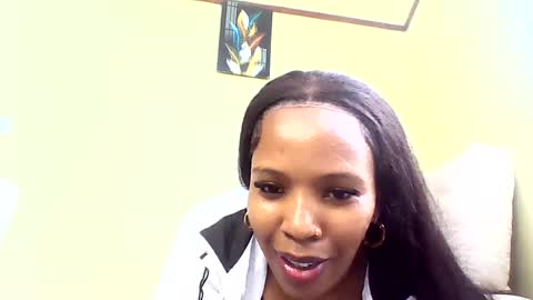 Snapshot of sweetveee chatting on 06/13/26, 12:14 Vee online show from 06/13/26, 12:14