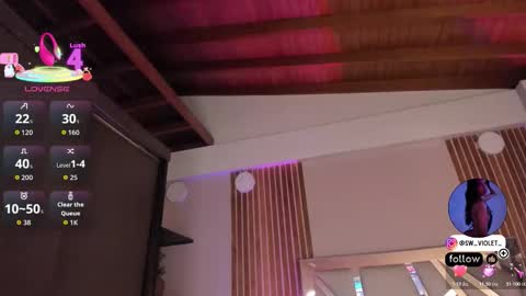 Snapshot of sweetviolet___ chatting on 01/14/26, 12:11 sweetviolet___ online show from 01/14/26, 12:11