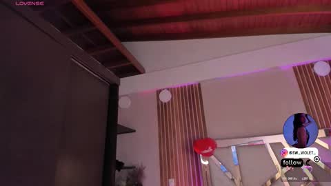 Snapshot of sweetviolet___ chatting on 03/15/26, 12:33 sweetviolet___ online show from 03/15/26, 12:33