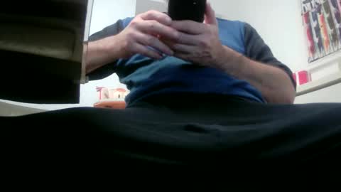 Ricky32 online show from 12/09/24, 02:17