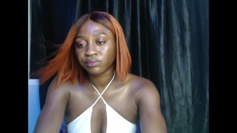 Snapshot of sweetxdesire chatting on 05/20/26, 10:05 sweetxdesire online show from 05/20/26, 10:05
