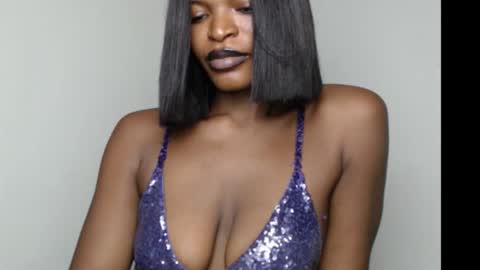 Snapshot of sweetxxboobsx chatting on 12/04/25, 08:50 sweetxxboobsx online show from 12/04/25, 08:50